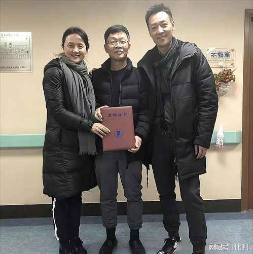 曝朱媛媛住院照医生疑删除动态，网友热议，是何原因？
